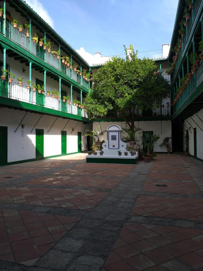 La Puerta Verde De Las Setas De Sevilla Exterior foto